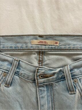 Levi's Light Blue Baggy Dad Jeans - Wide Leg